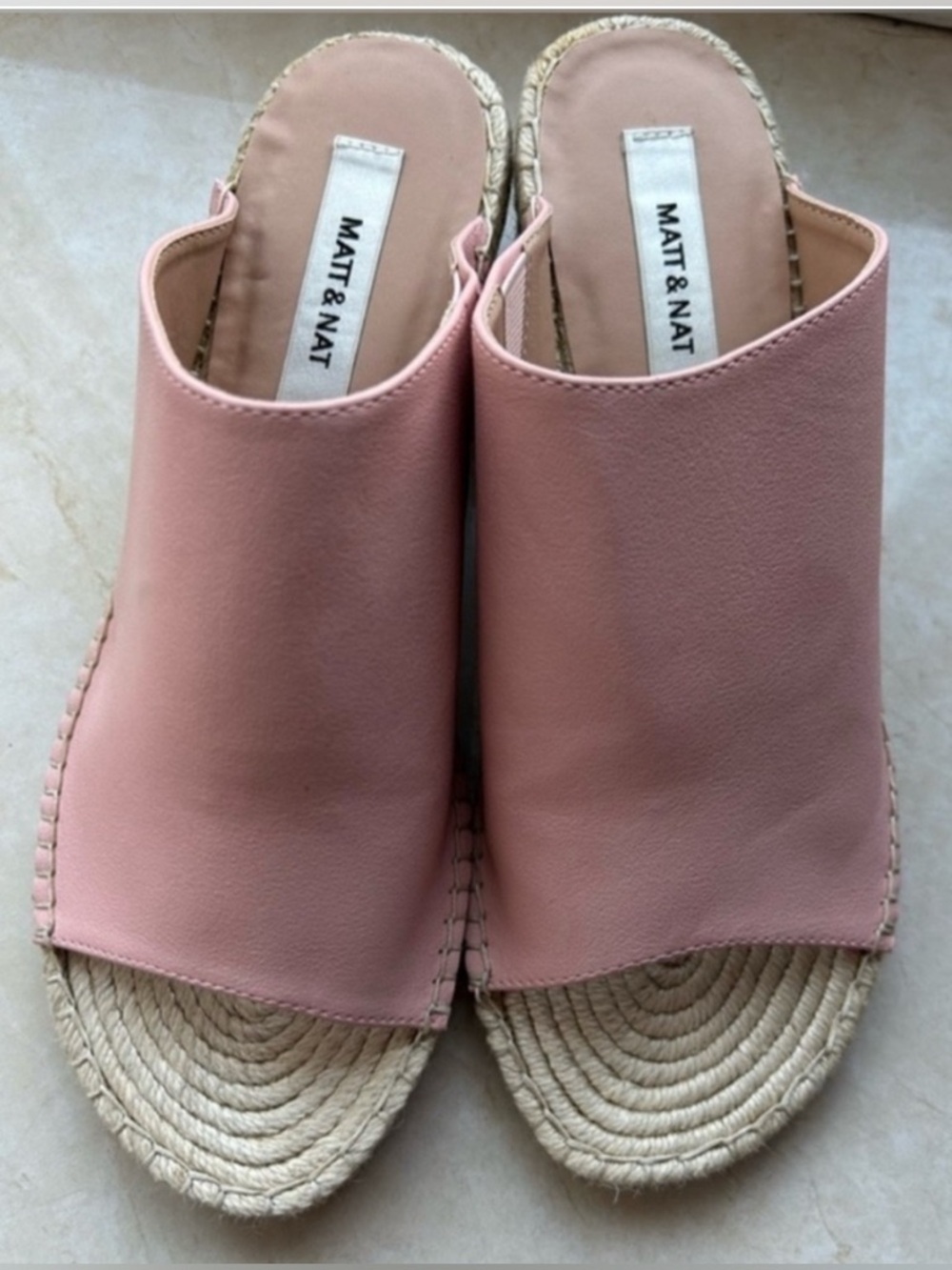 Matt & Nat Aloe vegan low-heel wedge shoes in the color Blossom size 41 like new